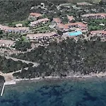 Aparthotel Ladunia - Terrace, Swimming Pool, Sea View 4*